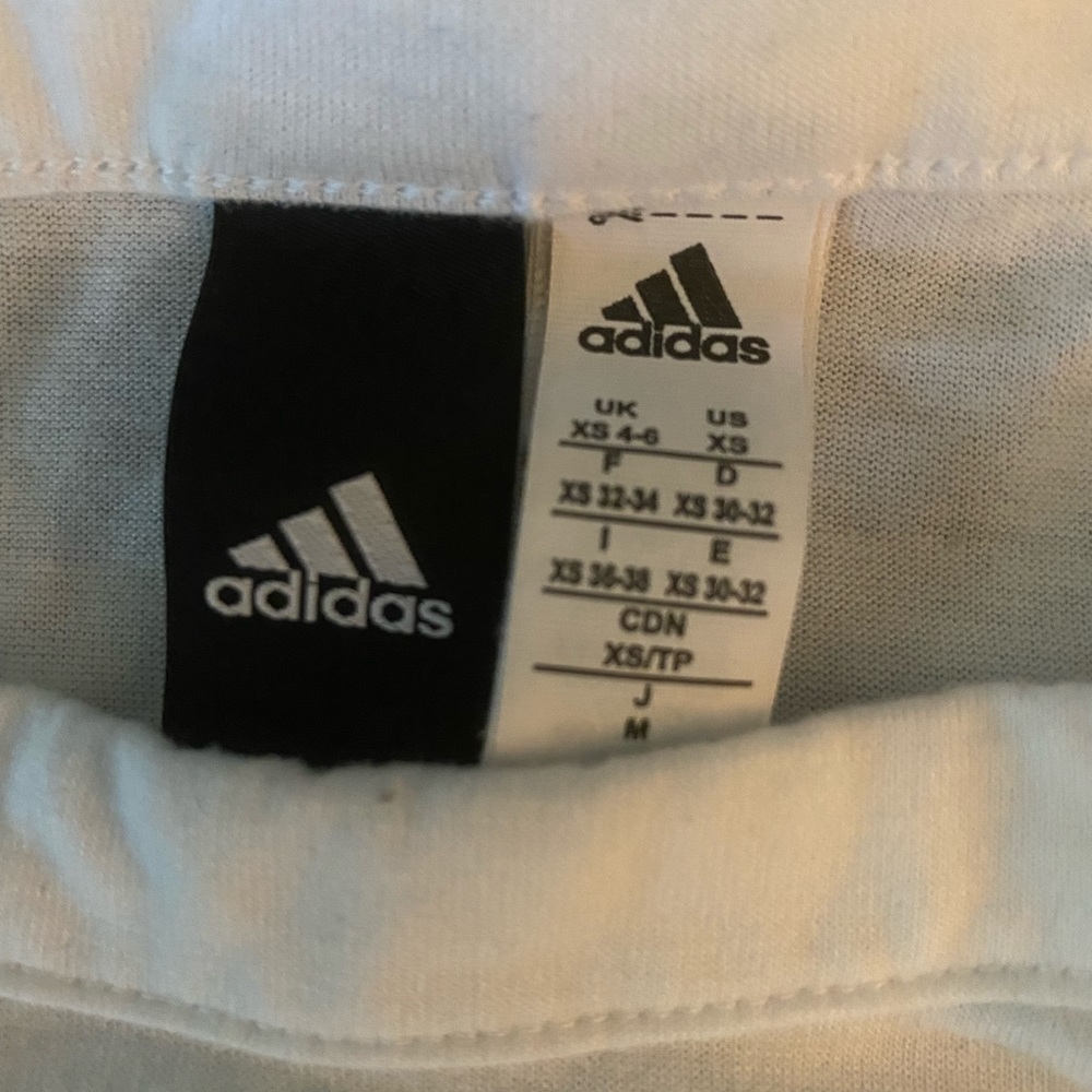 Adidas shirt - Picture 3 of 3